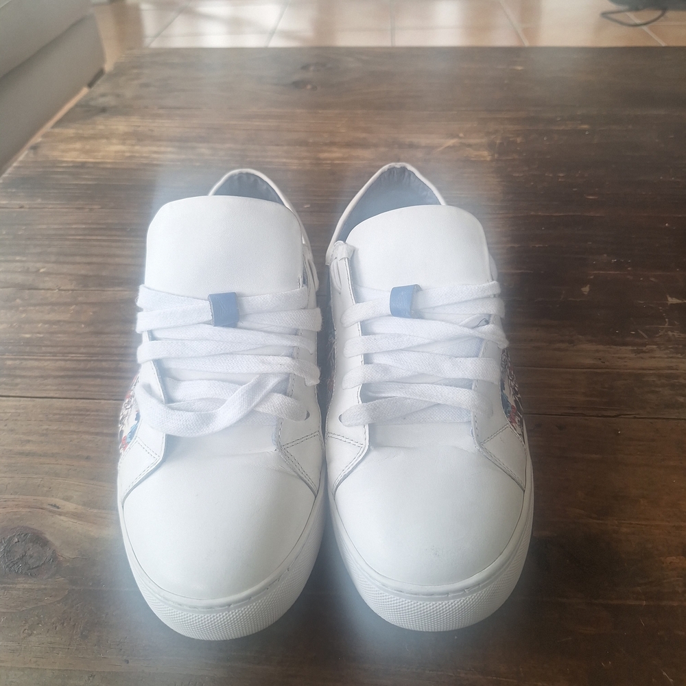 Robert Graham Men's Leather White and Blue Sneakers Size 8